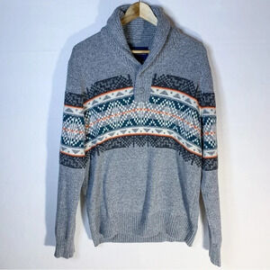 American Eagle Gray Fair Isle Pullover Sweater